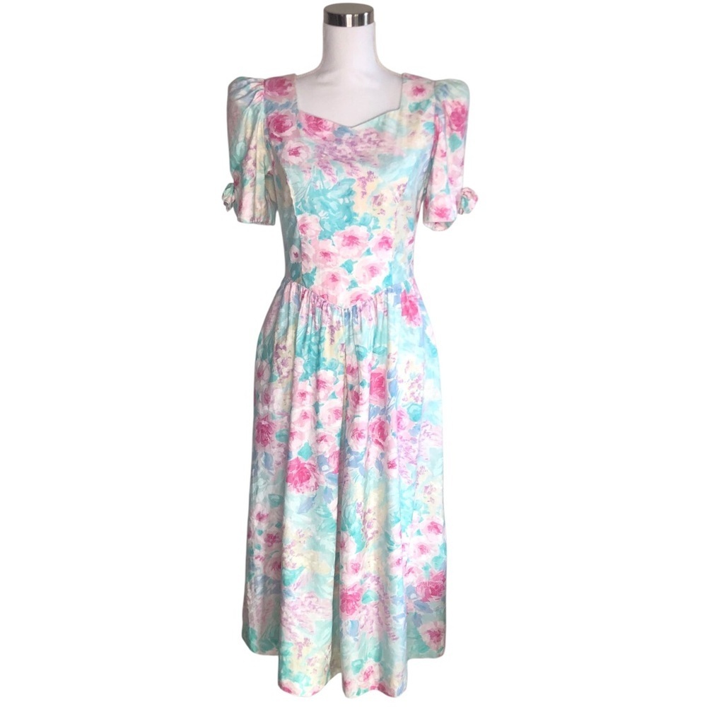 VINTAGE 80s Lanz of Salzburg Short Sleeve Floral Basque Waist Midi Dress Small